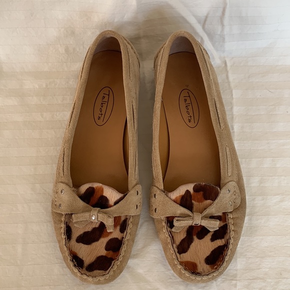 Talbots 6.5 B Loafers with animal print accent. Super comfy - Picture 2 of 7